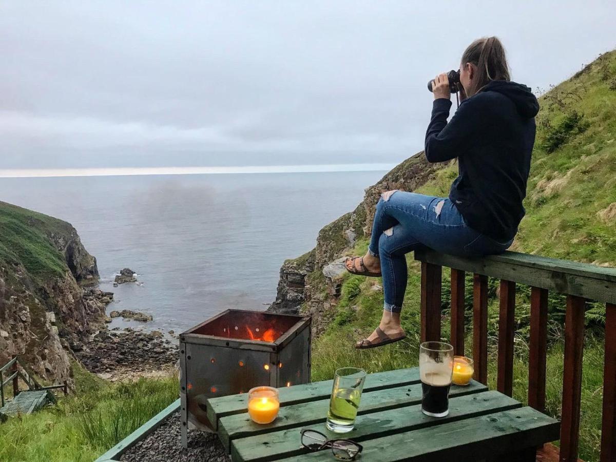 Отель Salmon Landings Strathy Point Экстерьер фото